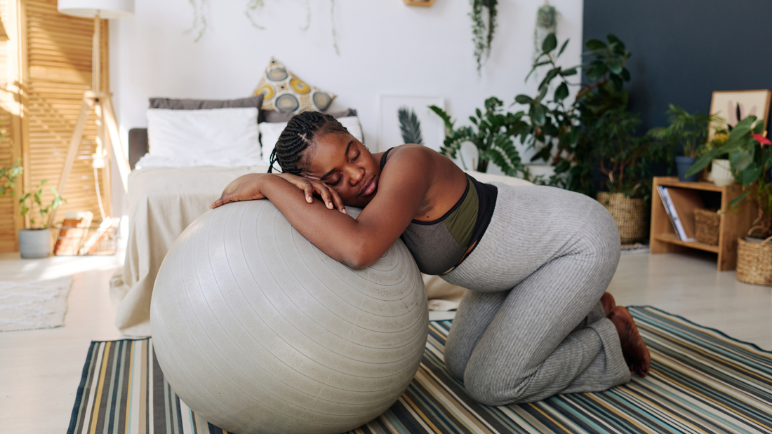 De Postpartum Survival Kit: Zo bereid je je fysiek voor op de kraamweek